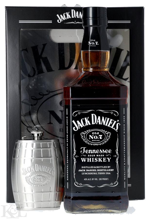 Jack Daniel's "Old No. 7 Gift Set" Tennessee Straight Whiskey (1.75L)