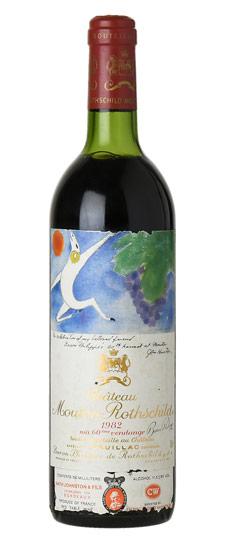 1982 Mouton-Rothschild, Pauillac (very top shoulder, lightly bin soiled label)